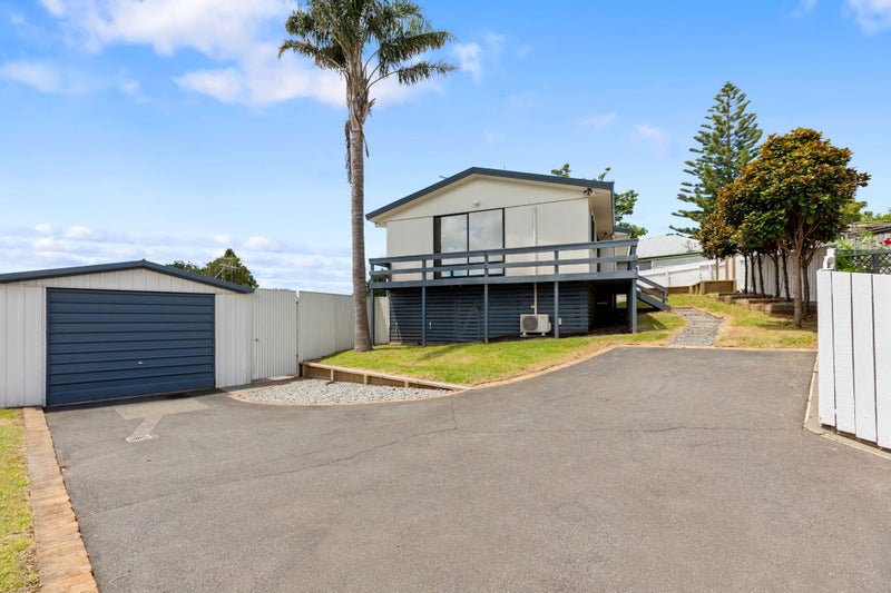 9 Park View Rise, Gate Pa, Tauranga - Carousel 2