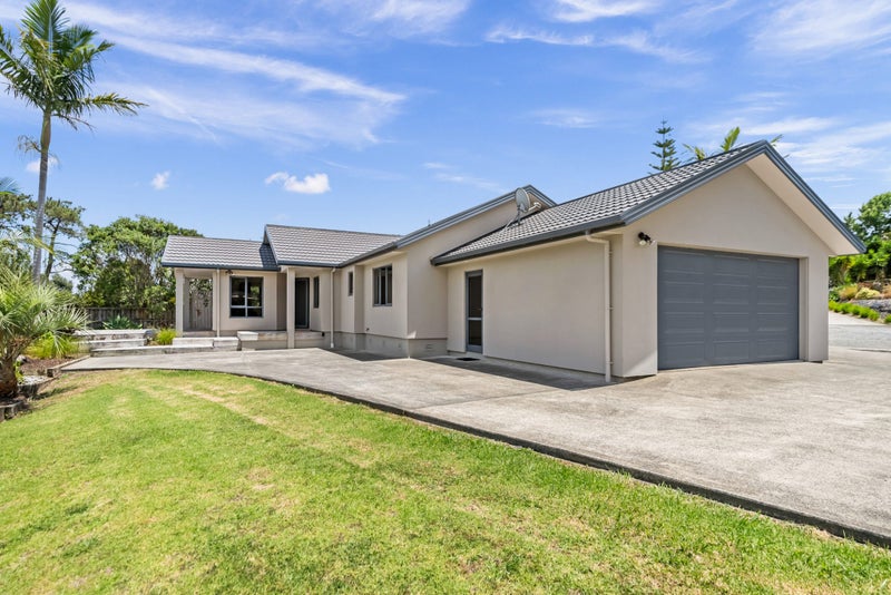 4 Tayden Court, Whangarei - Carousel 1