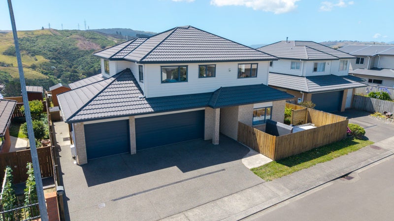 12 St Vincent Terrace, Grenada Village, Wellington - Carousel 1