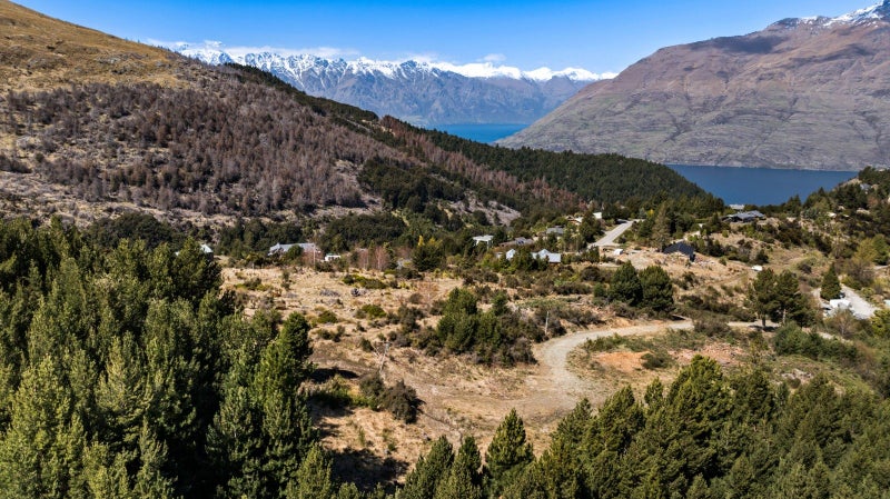 105 ALPINE RETREAT Road, Ben lomond, QUEENSTOWN - Carousel 2