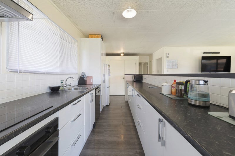 18A Monokia Street, Fairy Springs, Rotorua - Carousel 1