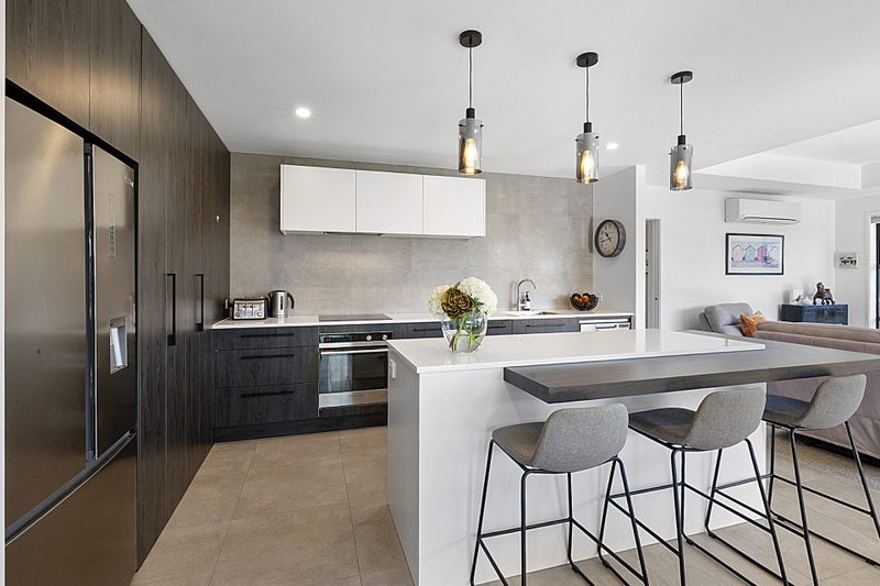 23 Sycamore Grove, Lower Vogeltown, New Plymouth - Carousel 2