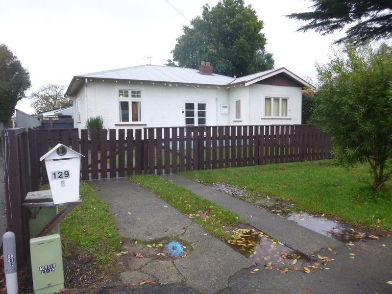 2/129 Frederick Street East, Mayfair, Hastings - Carousel 1