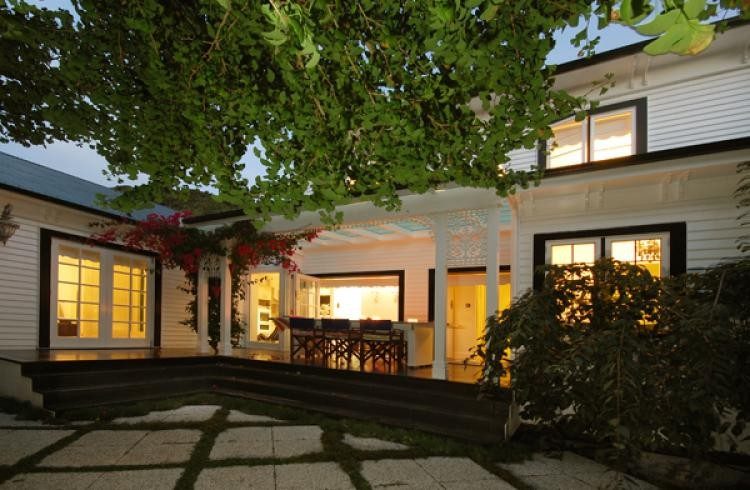 18 Nikau Street, Eastbourne, Lower Hutt - Carousel 2