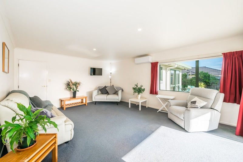 71 Awatea Avenue, Paraparaumu, Paraparaumu - Carousel 2