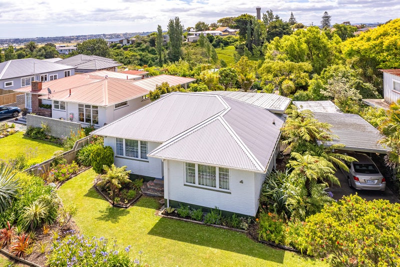 4 West Way, Durie Hill, Whanganui - Carousel 1