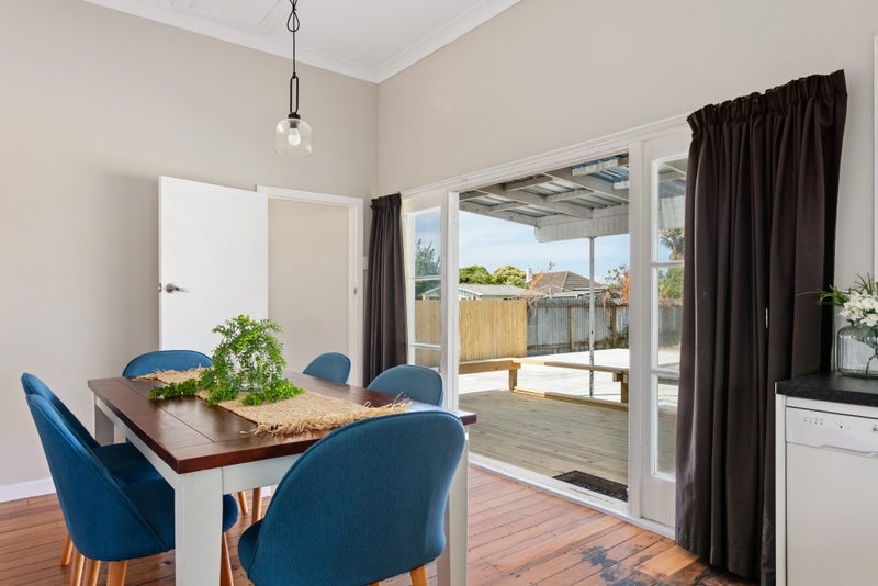 14 Waverley Street, Elgin, Gisborne - Carousel 2