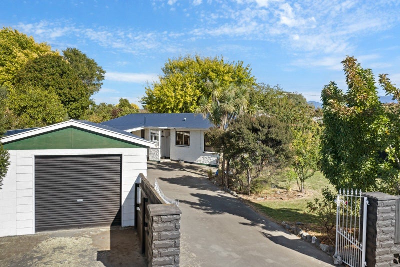 79 Inkerman Street, Renwick - Carousel 1