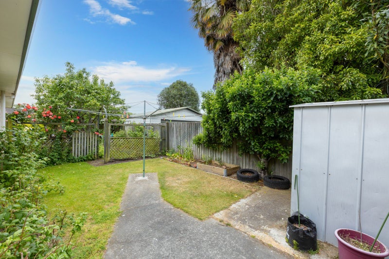 21 Sefton Street, Belfast, Christchurch - Carousel 23