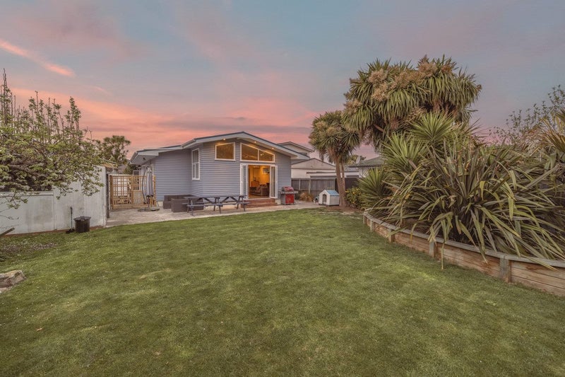 27 Celia Street, Redcliffs, Christchurch - Carousel 1