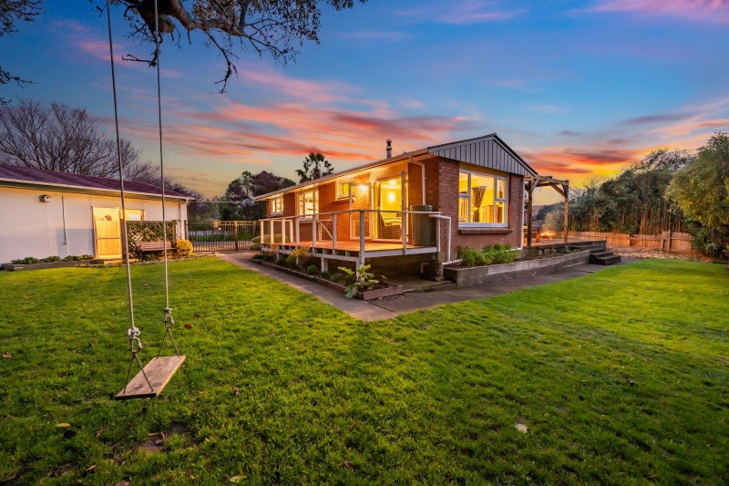 17B Clouston Park Road, Clouston Park, Upper Hutt - Carousel 1