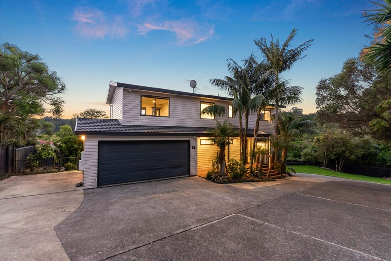 55 Paragon Avenue, Beach Haven, Auckland - Carousel 1