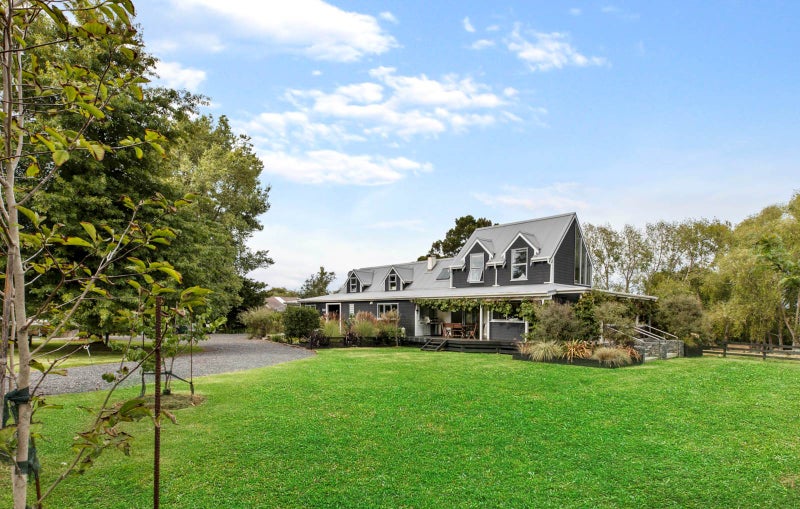350 Clifton Road, Howick - Carousel 1