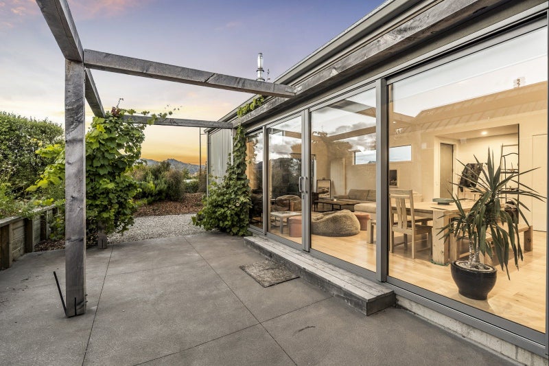 22 Robrosa Street, Wanaka, Wanaka - Carousel 2