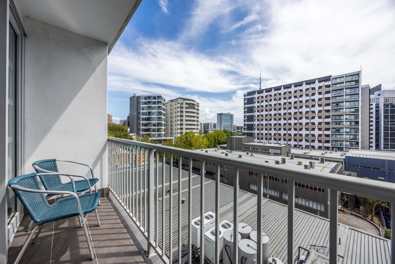 4B/52 Liverpool Street, Auckland Central, Auckland - Carousel 1
