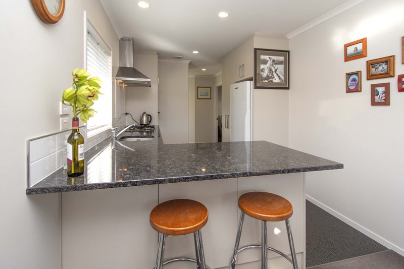 69 Pegasus Boulevard, Pegasus, Pegasus - Carousel 2