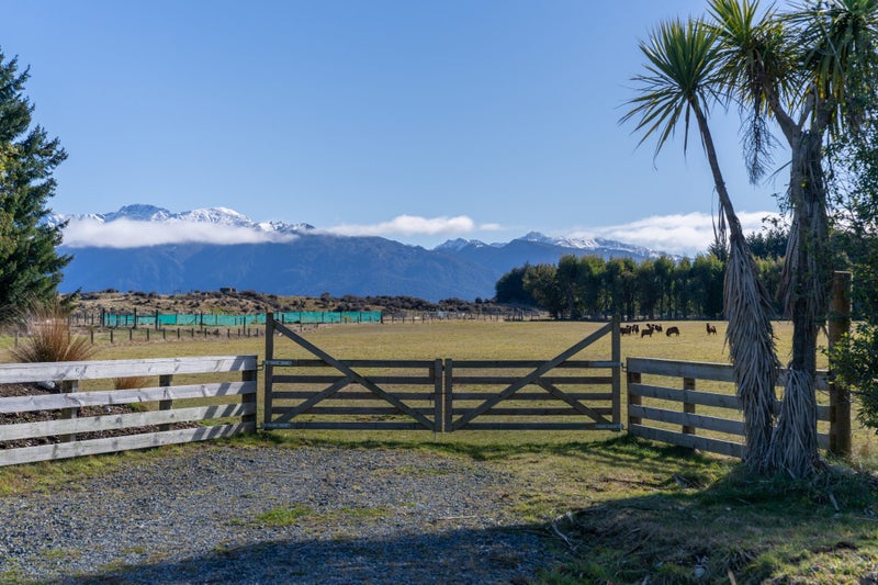 235 Sinclair Road, TE ANAU, TE ANAU - Carousel 23