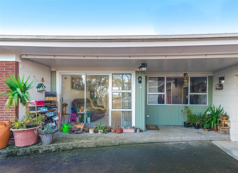 4/6 Ray Small Drive, Papakura, Auckland - Carousel 2