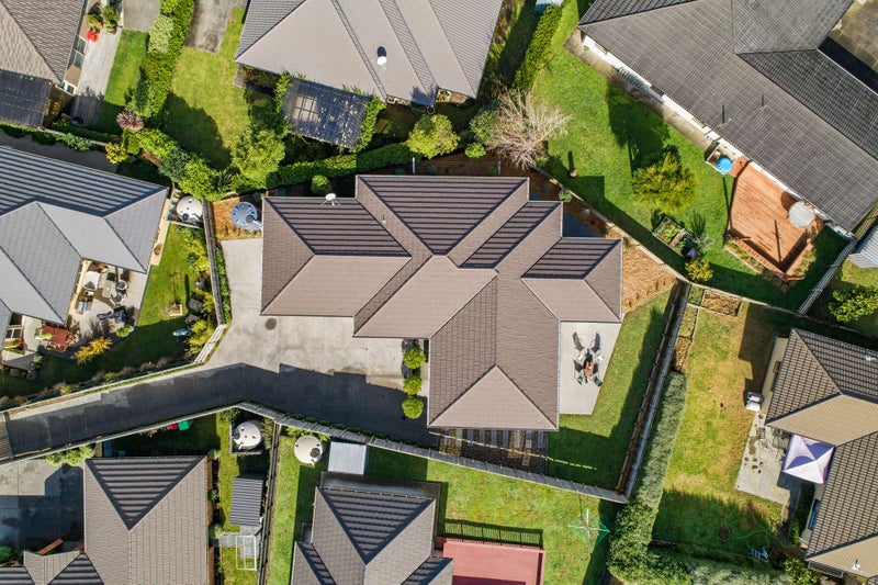 7 Brian Cowley Place, Tuakau, Tuakau - Carousel 1