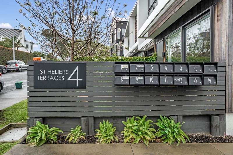 2/4 Glen Atkinson Street, St Heliers, Auckland - Carousel 16