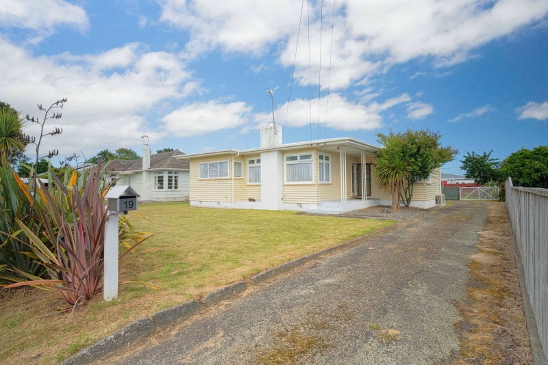 19 George Street, Levin, Levin - Carousel 2