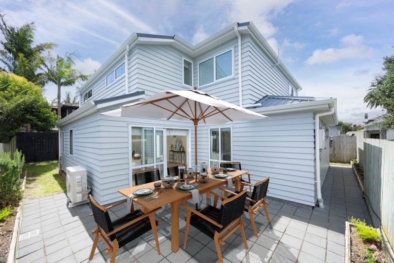 127D Ash Street, Avondale, Auckland - Carousel 30