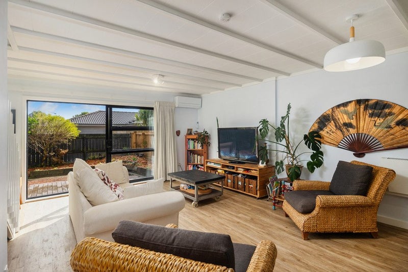 3/7 Koromiko Street, New Lynn, Auckland - Carousel 2
