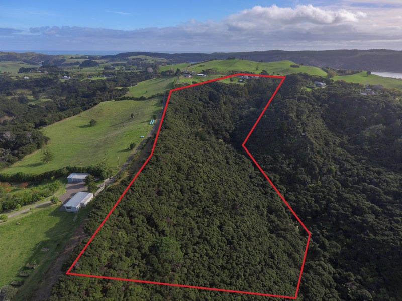 2722 South Head Road, Helensville - Carousel 2