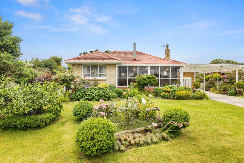 1/109 Beach Road, Pahurehure, Papakura - Carousel 1