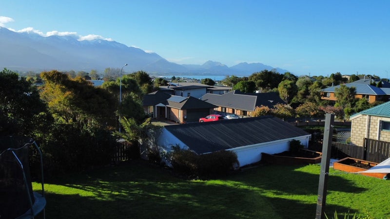 7 Fyffe Avenue, Kaikoura - Carousel 46