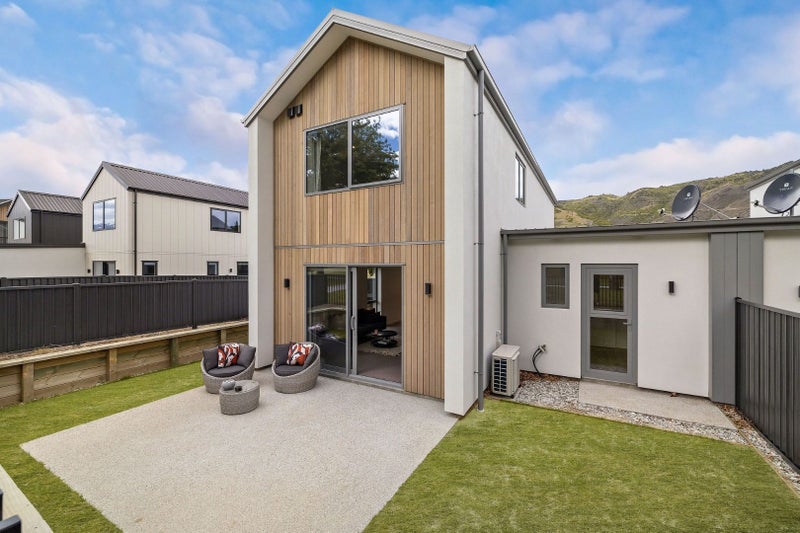 28 Woods Crescent, Cromwell, Central Otago, Otago - Carousel 14