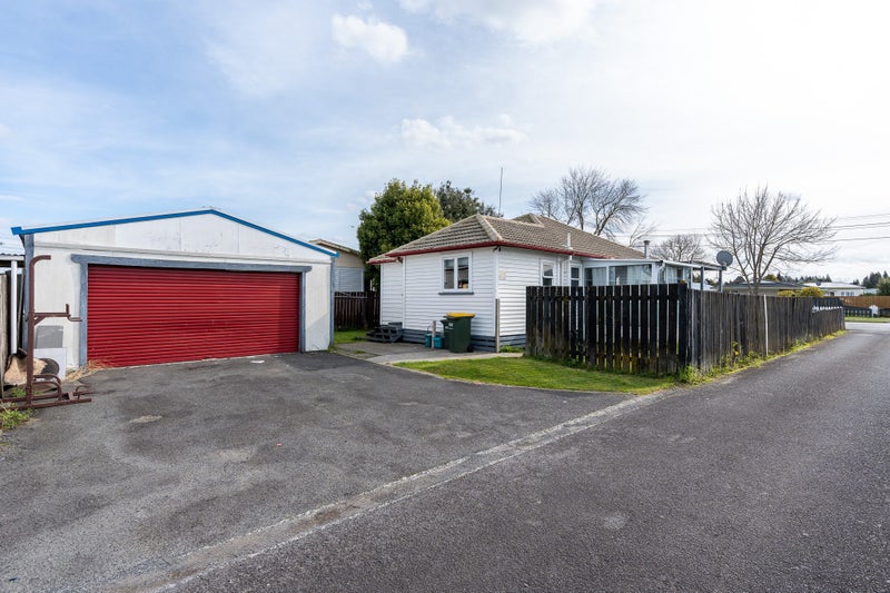 9 Breckons Avenue, Nawton, Hamilton - Carousel 2