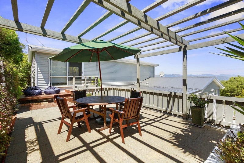 30 Acacia Avenue, Maungaraki, Lower Hutt - Carousel 2