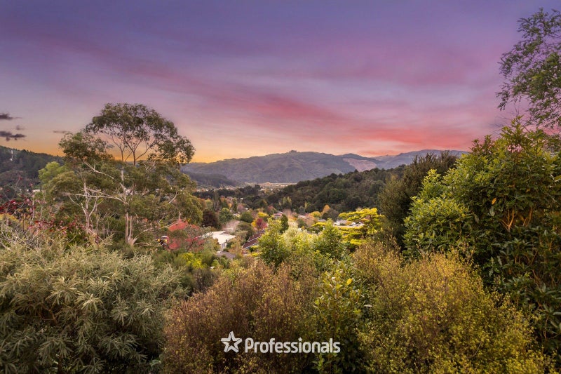10 Hobbit Lane, Pinehaven, Upper Hutt - Carousel 2