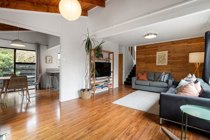 2/73 BEACH HAVEN RD, Beach Haven, North Shore City - Carousel 2