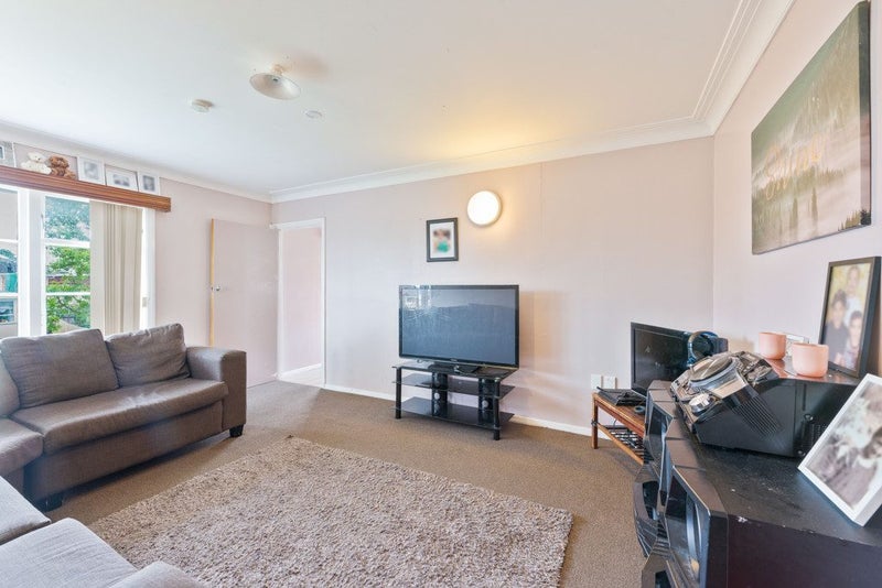 28 Ellen Street, Manurewa East, Auckland - Carousel 2