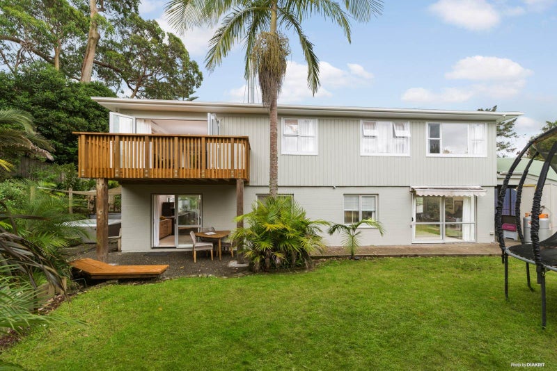 13 Roseneath Place, Birkdale, Auckland - Carousel 18