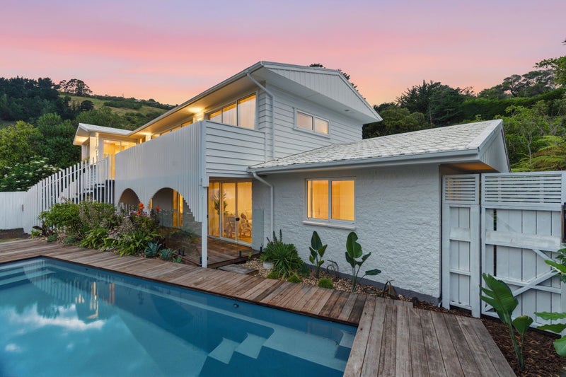 7 Moncks Bay Lane, Moncks Bay, Christchurch - Carousel 2