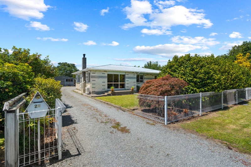 29 Oxford Street, Martinborough - Carousel 2
