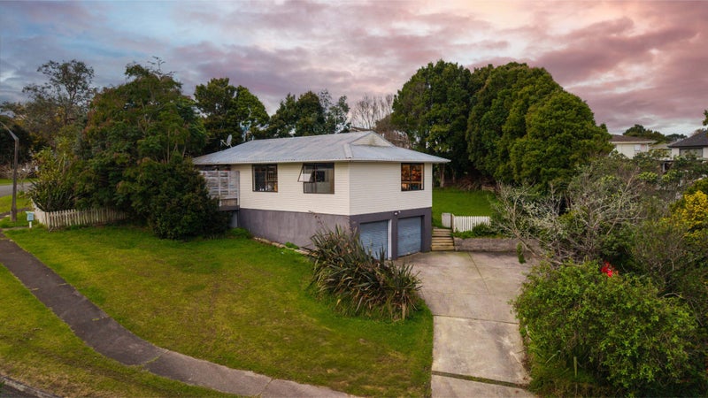 6 Crosby Road, West Harbour, Auckland - Carousel 2