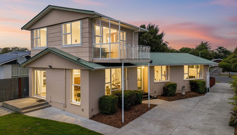 6 Birdling Place, Halswell, Christchurch - Carousel 1