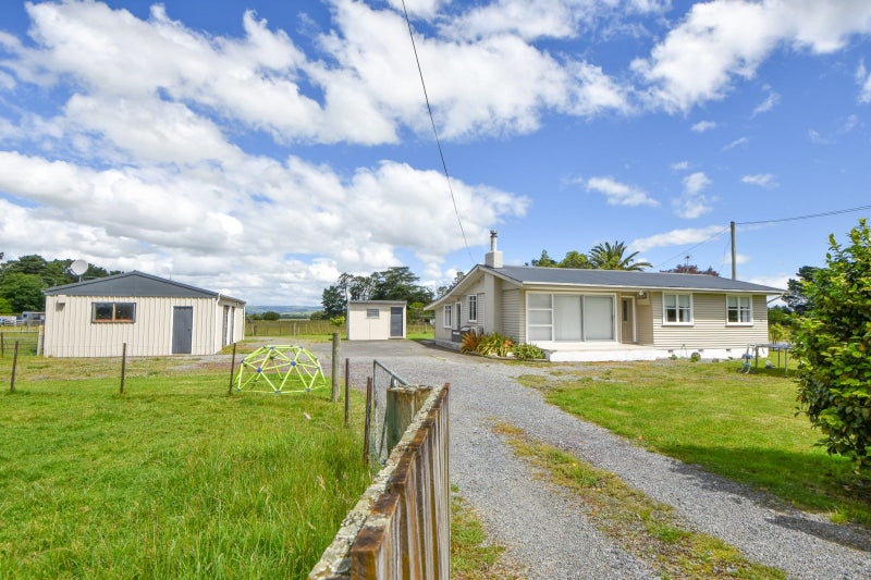 3394 State Highway 2, Clareville, Carterton - Carousel 2