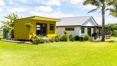 31 Jack Boyd Drive, Kaiwaka - Carousel 1