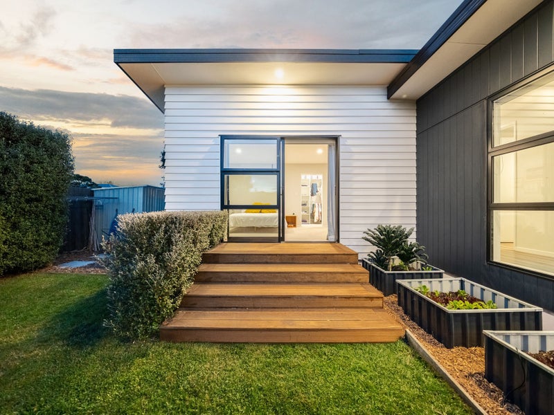 7A Bideford Place, Dallington, Christchurch - Carousel 2