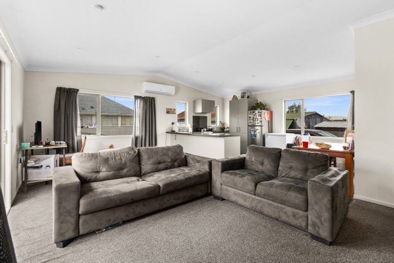 1033A Hood Street, Mayfair, Hastings - Carousel 2