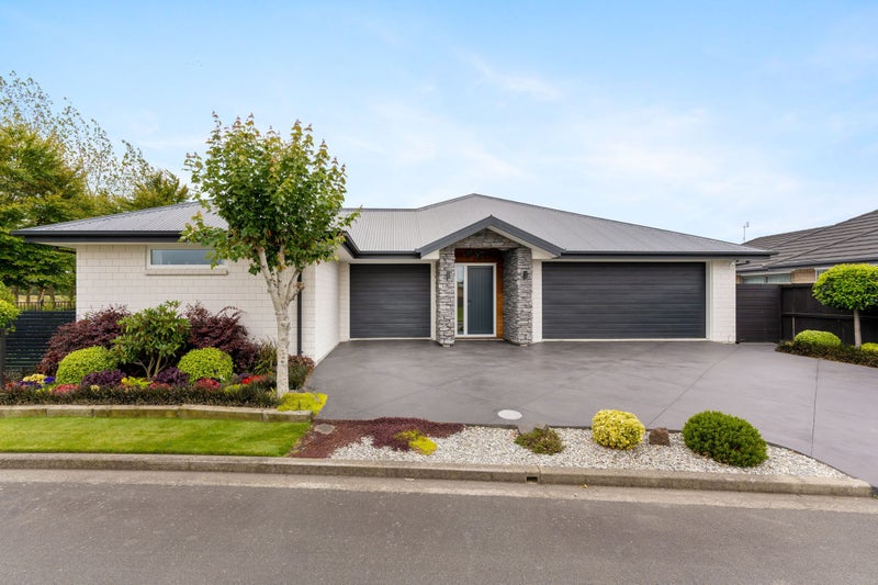 1 Ferdinand Terrace, Yaldhurst, Christchurch - Carousel 1