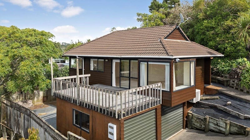 1/9 Relko Crescent, Torbay, Auckland - Carousel 1