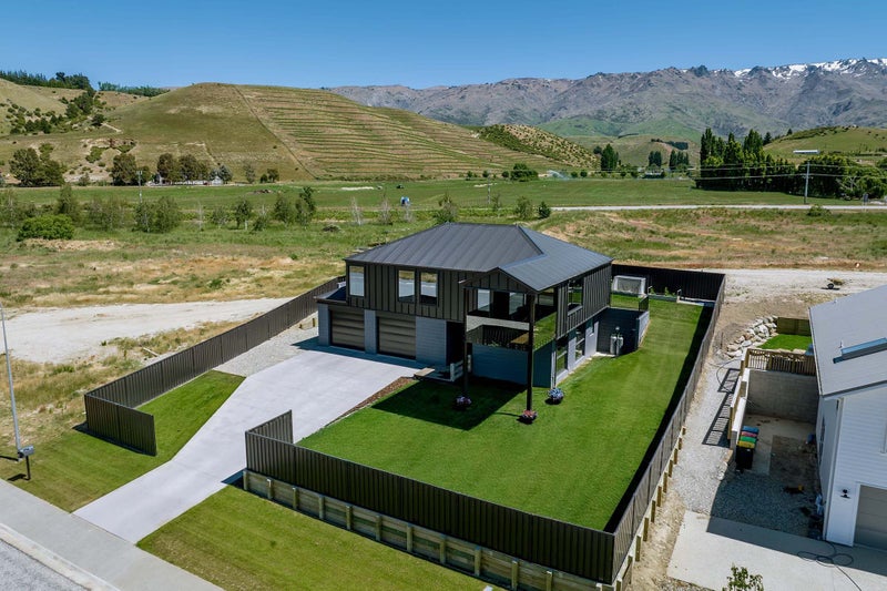 27 Stratford Drive, Mount Pisa, Cromwell - Carousel 1