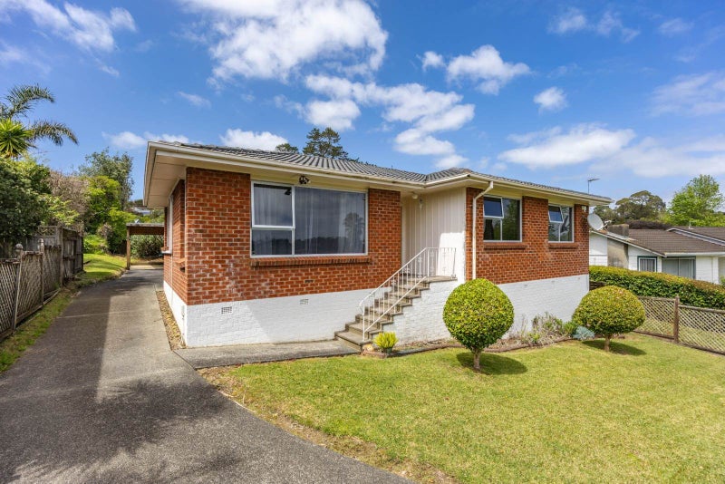 36 Powrie Street, Glenfield, Auckland - Carousel 2
