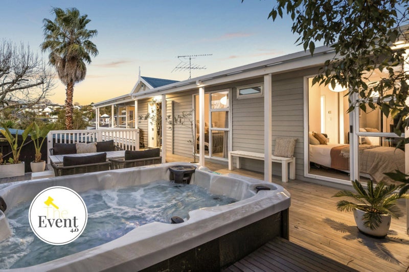 1/6 Tyne Road, Forrest Hills, Auckland - Carousel 1